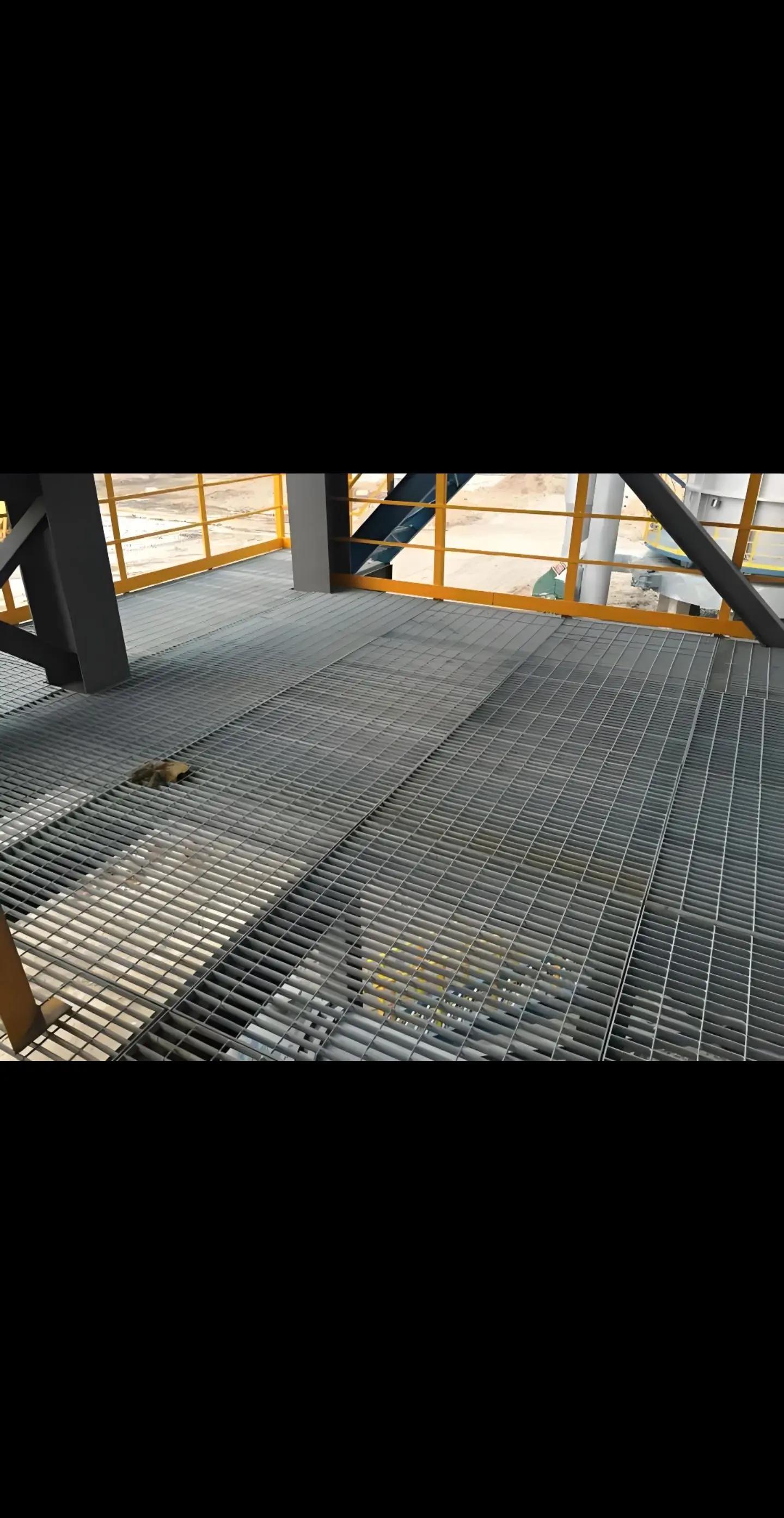 鋼格板:平臺建設的堅固之選